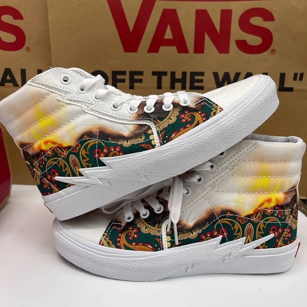 Vans Men’s Sk8-Hi Bolt (Big Reveal) True White/P Sneakers 
VN0A5JIVAZQ - Picture 2 of 16